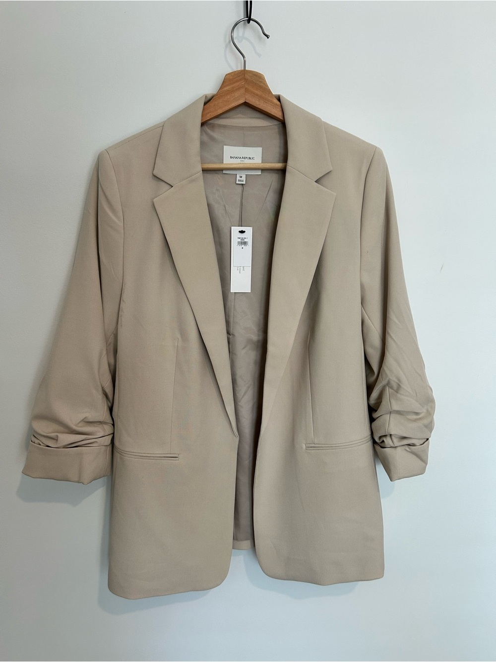 Banana Republic Light Beige Open-Front Hayden Blazer medium